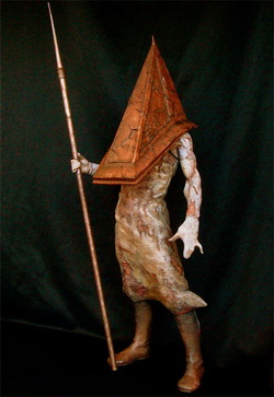 Red Pyramid Thing 1/6 Scale Limited PVC Statue (Headlong)